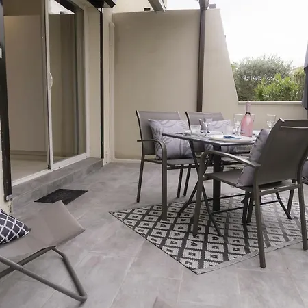 Calma Port Venus Village Naturiste Piscine & Velo Vakantiehuis *