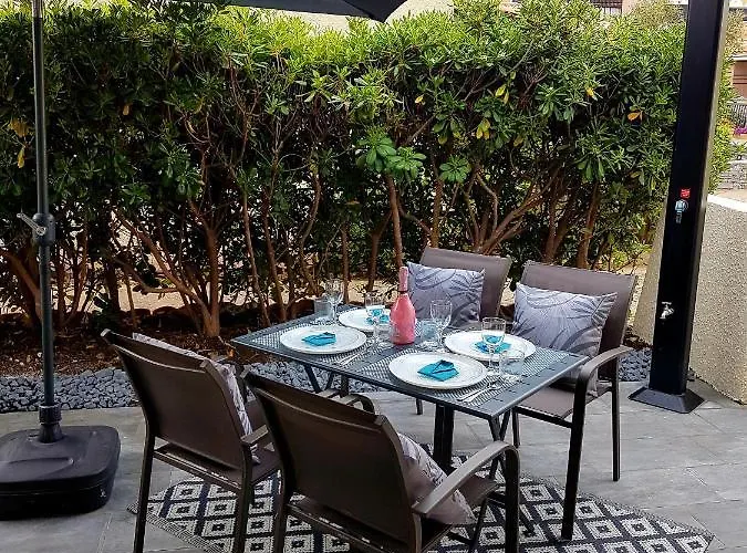 Calma Port Venus Village Naturiste Piscine & Velo * Agde