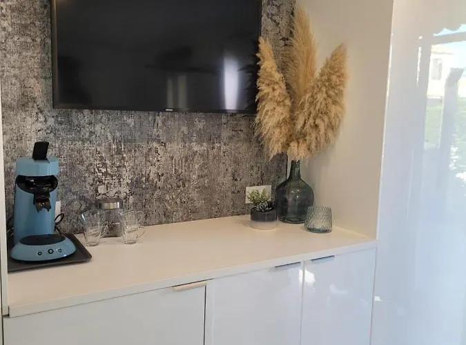 Calma Port Venus Village Naturiste Piscine & Velo * Agde