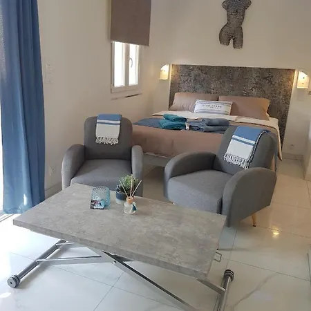 Calma Port Venus Village Naturiste Piscine & Velo